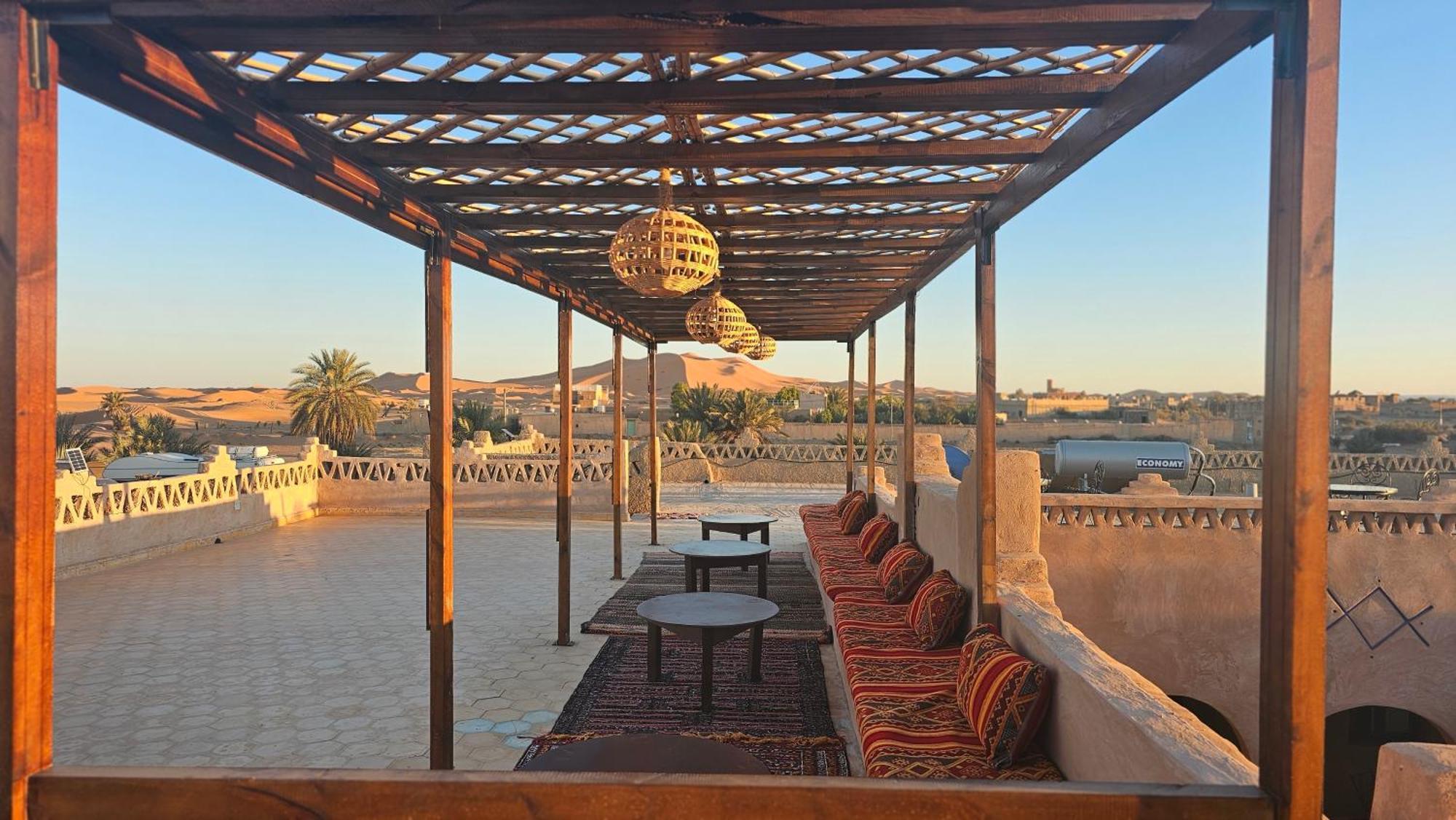 Auberge Les Roches Merzouga Eksteriør bilde
